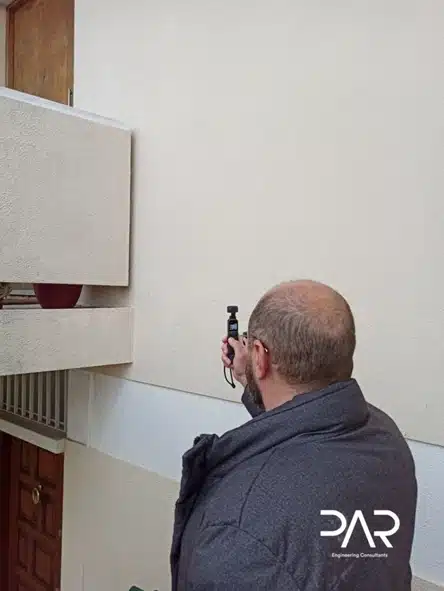 Levantamento técnico em edifícios contíguos